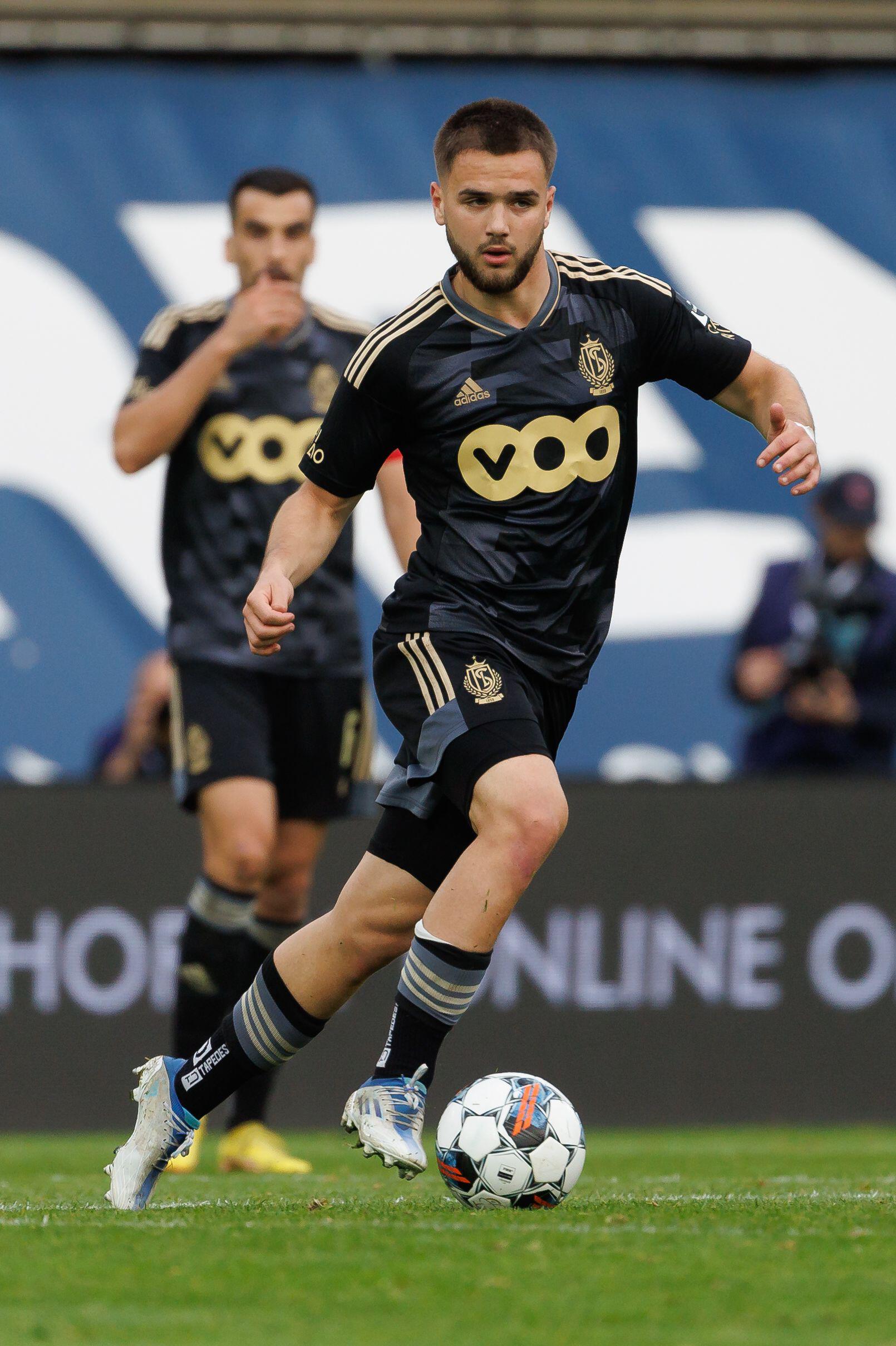 Rangers confirm signing of Belgian under21 Nicolas Raskin